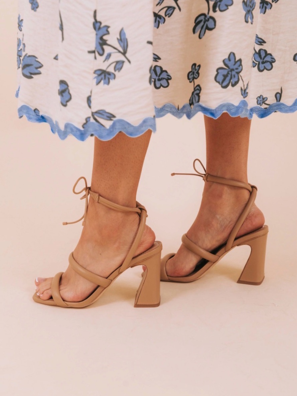 Steve Madden Tan Leather Ankle-Tie Block Heel Sandals